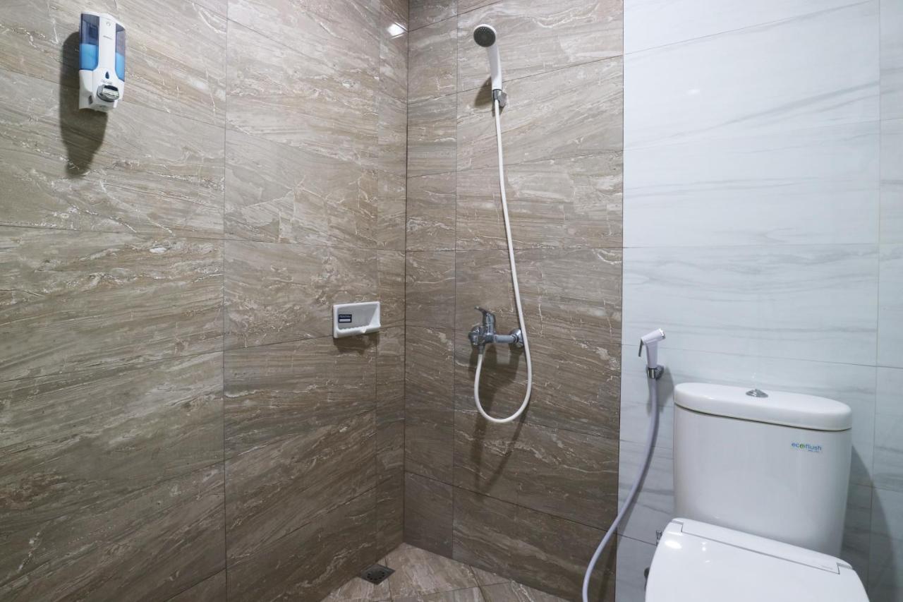 Velozip Kos Exclusive Apartment Surabaya Exterior foto