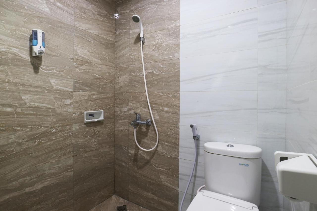 Velozip Kos Exclusive Apartment Surabaya Exterior foto