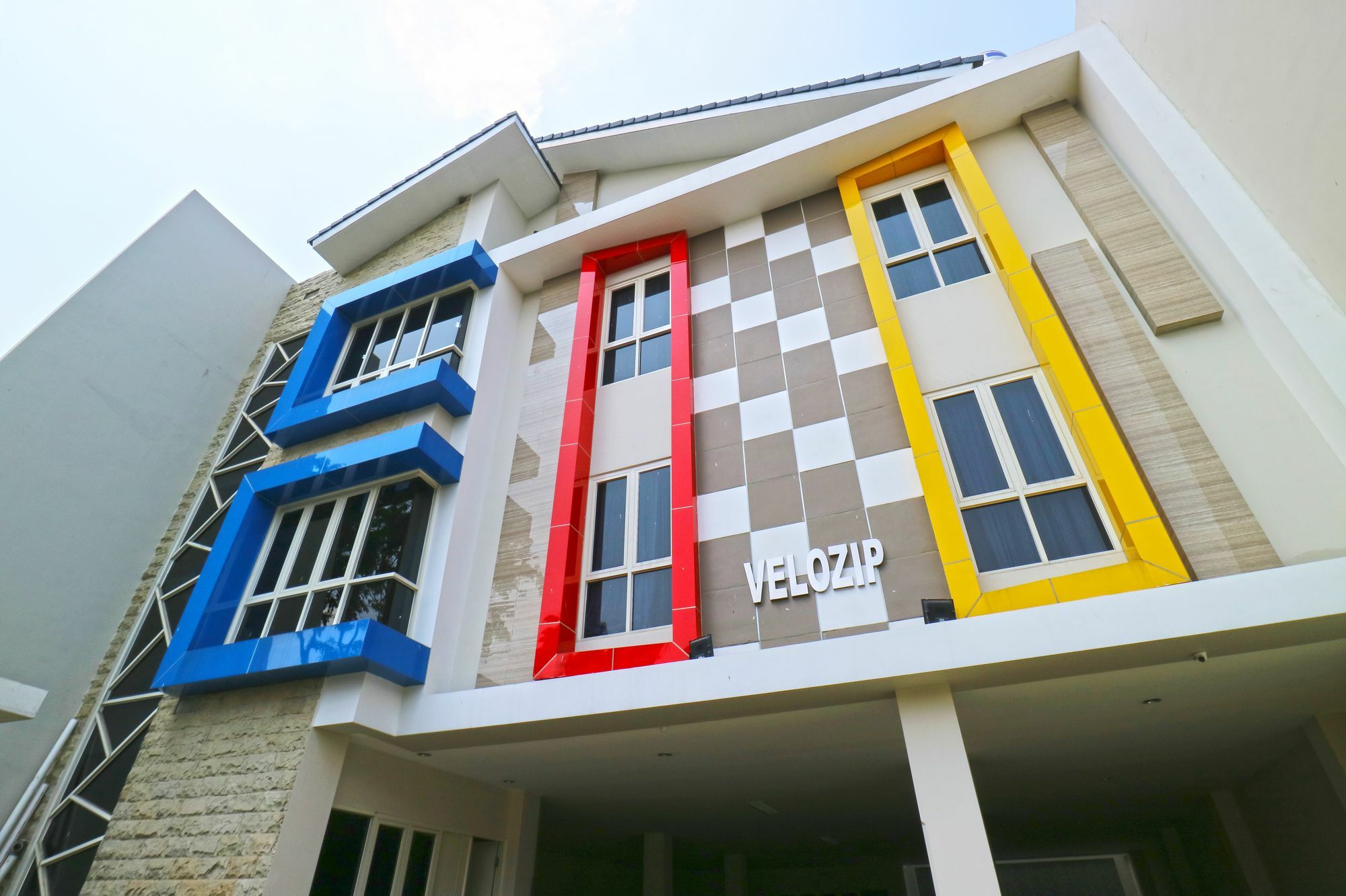 Velozip Kos Exclusive Apartment Surabaya Exterior foto